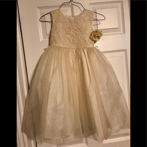 Flower girl dress
